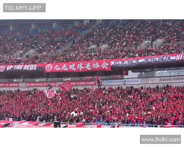 拉姆塞在曼联场均20分，带领球队迎来5连胜，重燃球迷希望